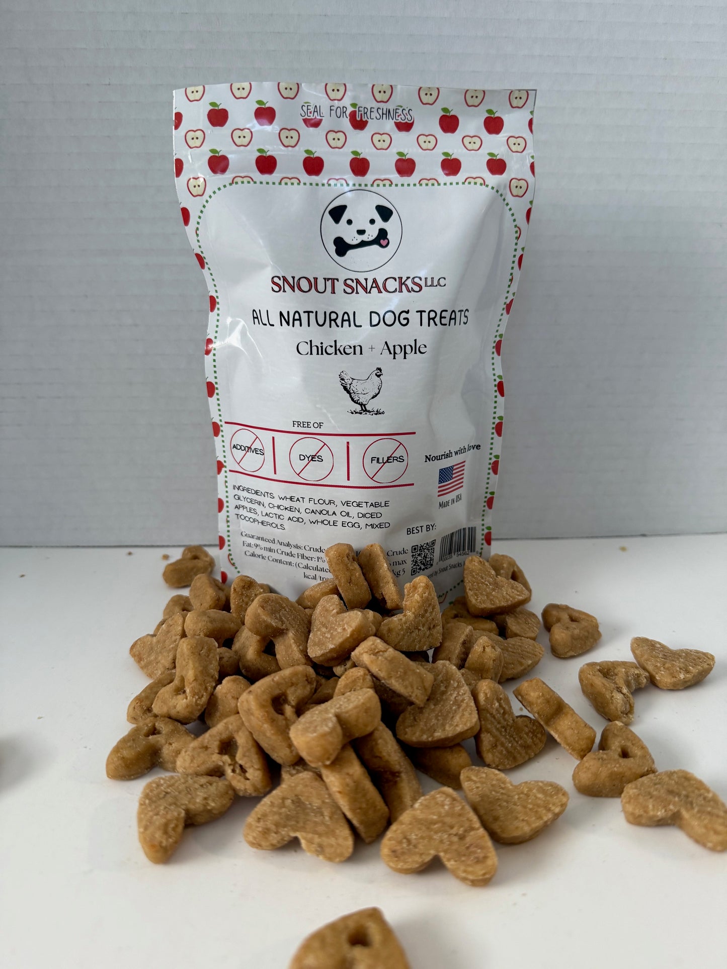 Chicken & Apple Dog Treats (6 oz)