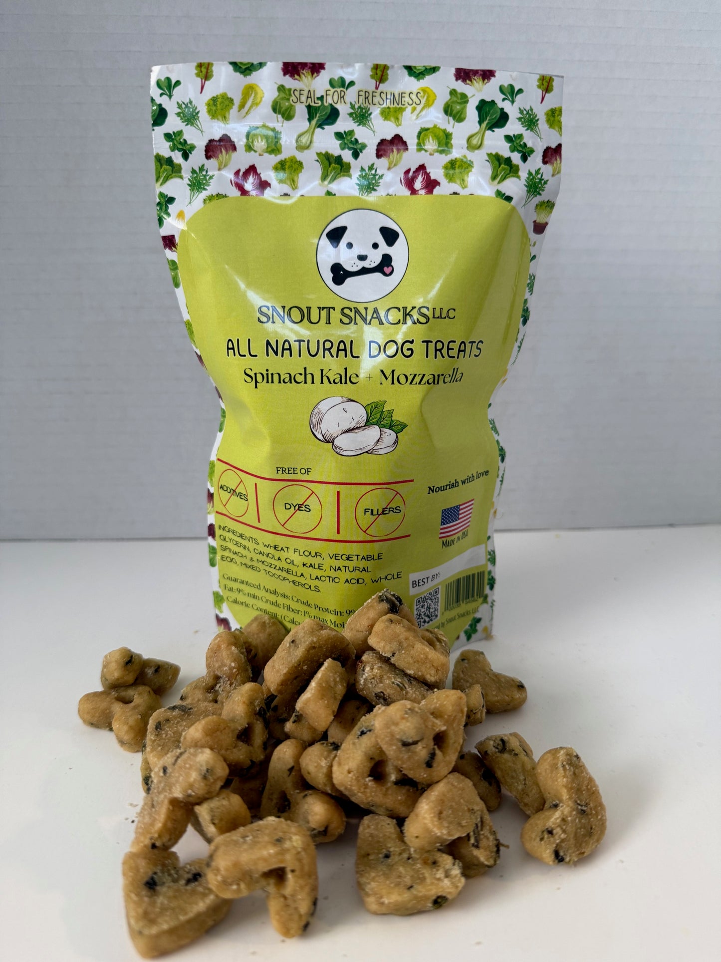 Spinach, Kale & Mozzarella Dog Treats – Crunchy Biscuits (6 oz)